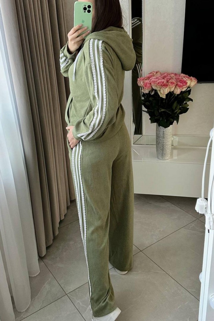 Велюровый костюм  AMU-1964.964A1150