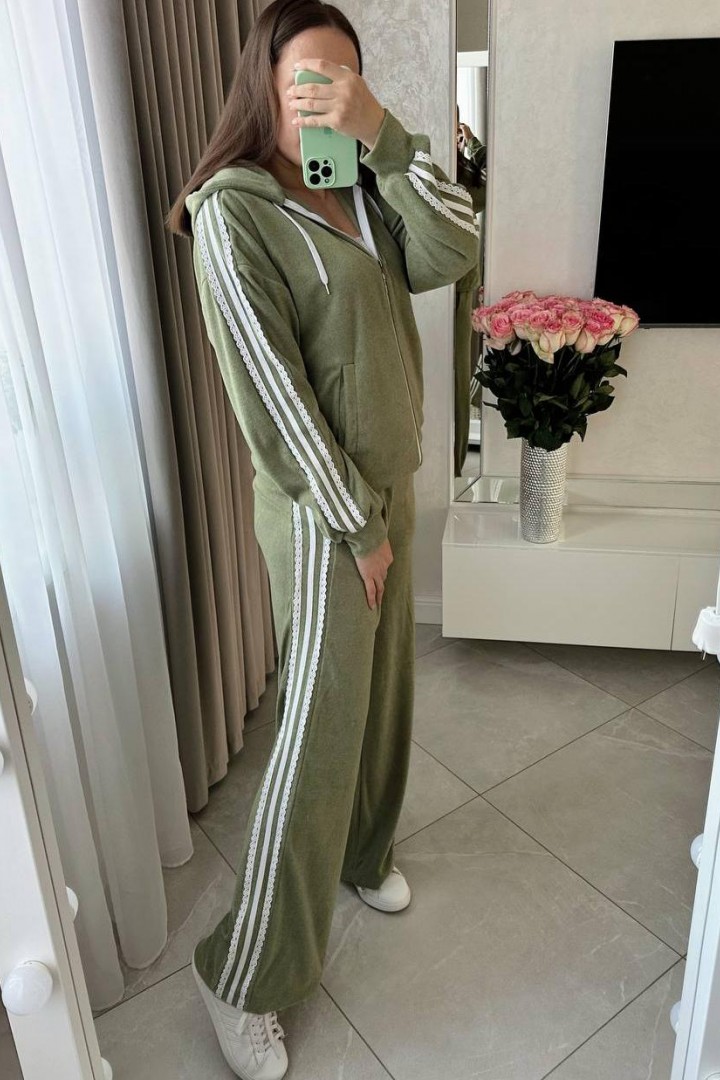 Велюровый костюм  AMU-1964.964A1150