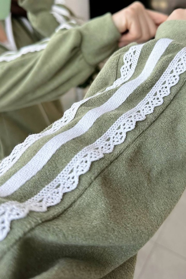 Велюровый костюм  AMU-1964.964A1150