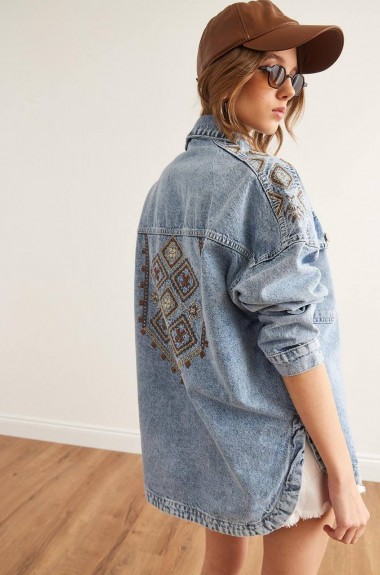 Джинсовая куртка- рубашка AMU-0371A1200