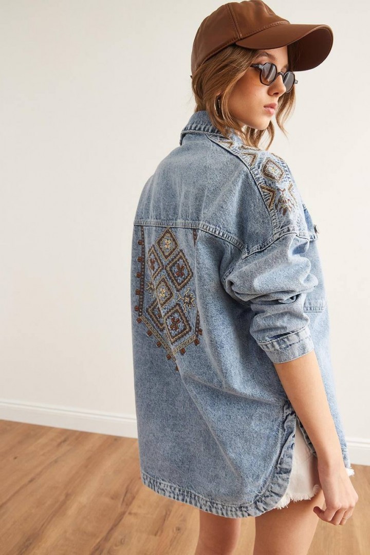 Джинсовая куртка- рубашка AMU-0371A1200