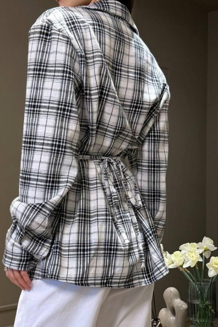 Приталенная рубашка в клетку  MSM-298A560