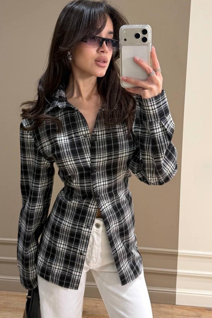 Приталенная рубашка в клетку  MSM-298A560