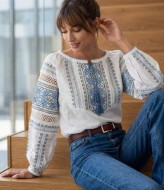 Нежная рубашка вишиванка  AMU-6164A925