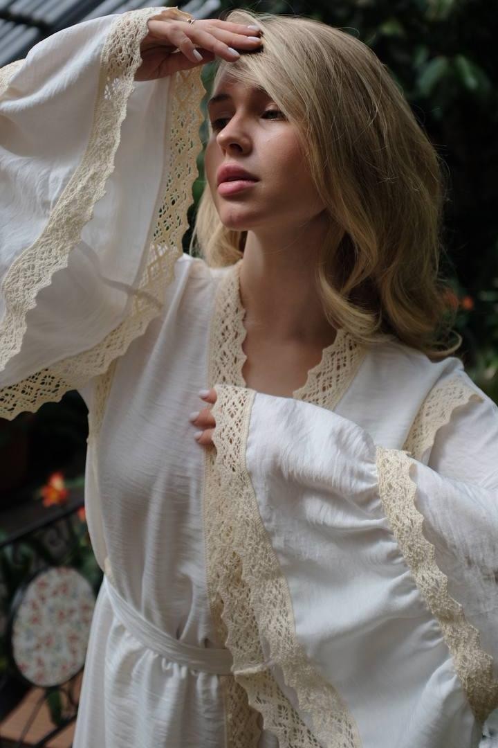 Ніжна сукня  на запах SOL-3043A1100 