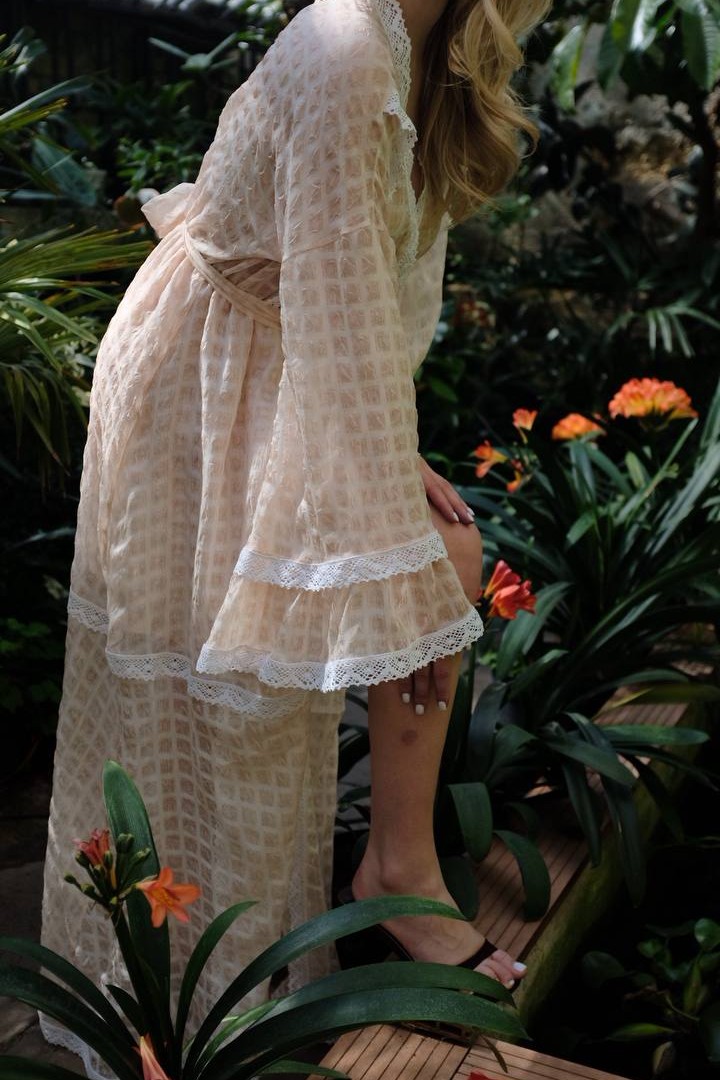 Ніжна сукня  на запах SOL-3043A1100 