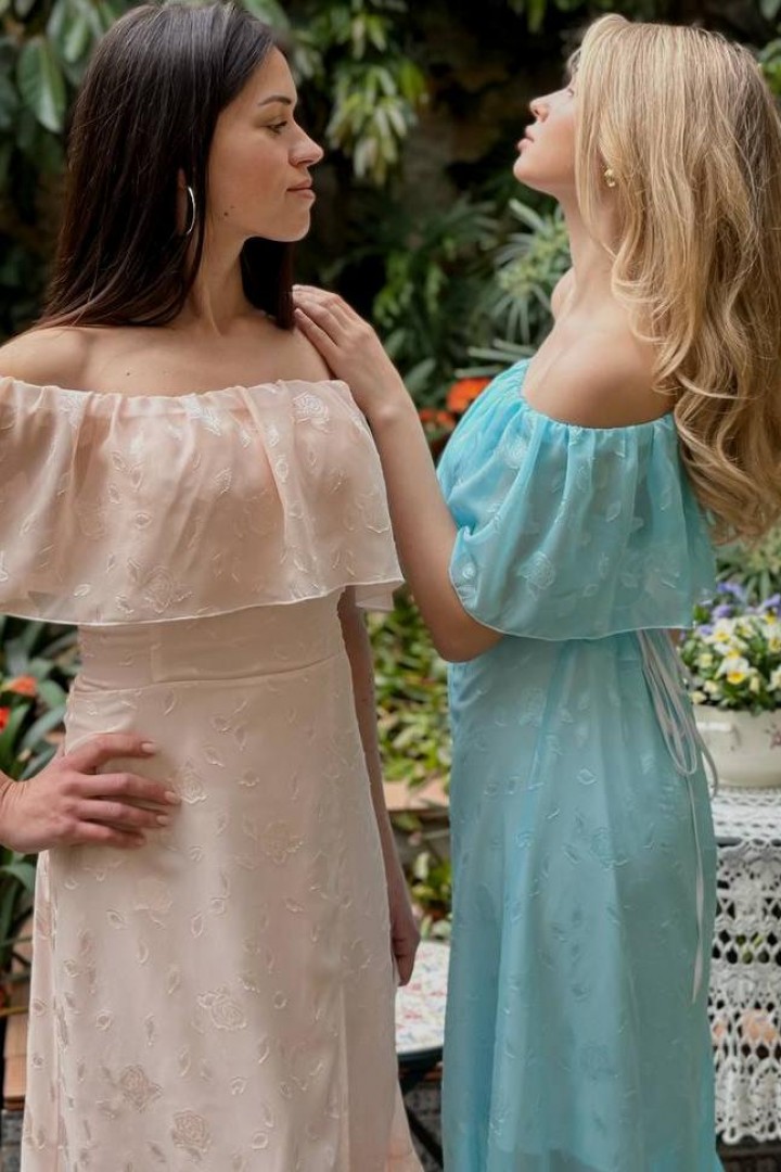 Ніжна сукня з оборками SOL-3045A600 