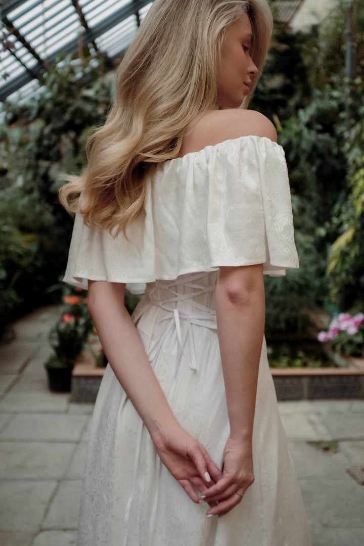 Ніжна сукня з оборками SOL-3045A600 