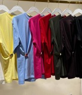 Женская  футболка c брошкой MV-835.1A450